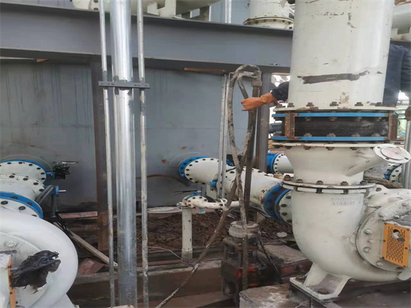 东川设备基础沉降下沉注浆加固增加荷载